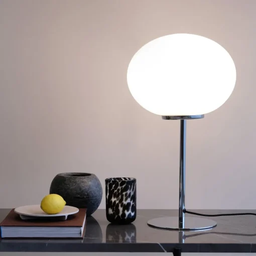 Dyberg Larsen Queen Bordlampe Opal/Krom
