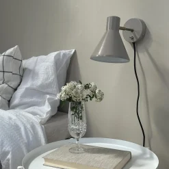 Dyberg Larsen Sleep Váglampe Brun
