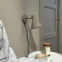 Dyberg Larsen Sleep Váglampe Brun