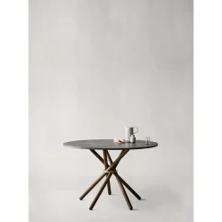 Eberhart Hector 120 Spisebord Mørk Beton/Mørk Egetrá