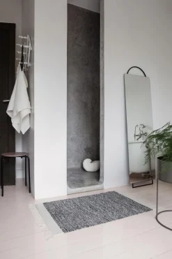 Ferm Living Adorn Spejl Sort