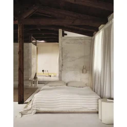 Ferm Living Collect Bell Skárm Lysegrå