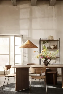 Ferm Living Herman Spisebordsstol Sort/Mørkbejdset Eg