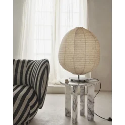 Ferm Living Kurbis Gulvlampe Lav Natural/Sort
