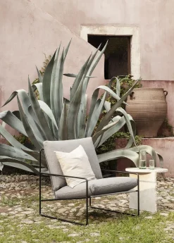 Ferm Living Mineral Sculptural Sofabord Bianco Curia Marmor