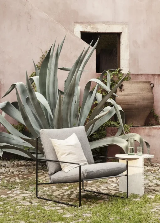 Ferm Living Mineral Sculptural Sofabord Bianco Curia Marmor