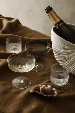 Ferm Living Ripple Champagne Skål Sát af 2 Røget