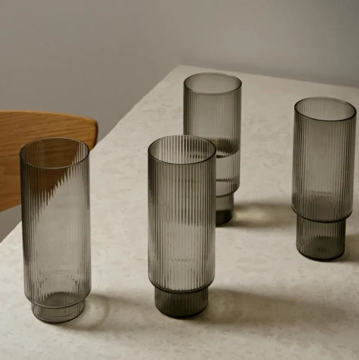 Ferm Living Ripple Long Drinksglas Sát af 4 Røget