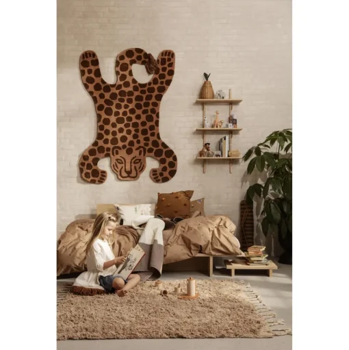 Ferm Living Sector Hylde Triple Smal Eg/Sort Messing