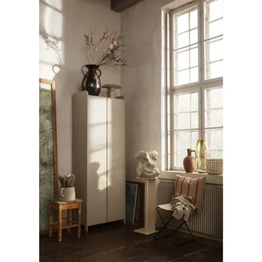 Ferm Living Sill Skab Høj Cashmere