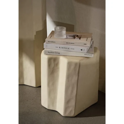 Ferm Living Staffa Skammel Ivory