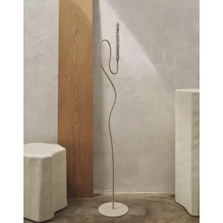 Ferm Living Valse Gulvlysestage Cashmere