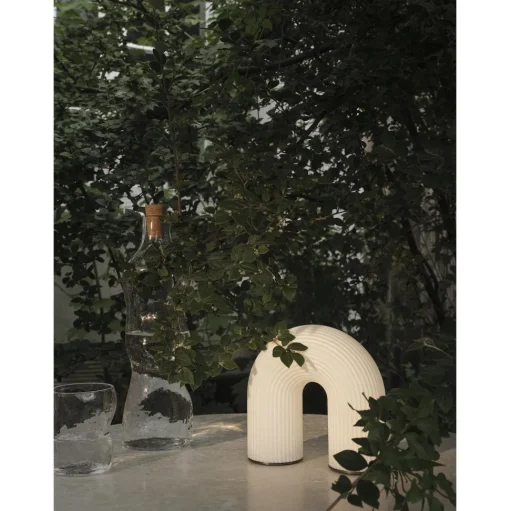 Ferm Living Vuelta Transportabel Lampe Hvid