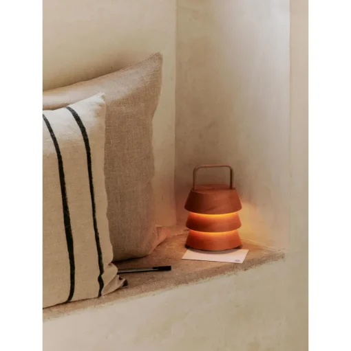 Ferm Living x Utzon Can Lis Luver Transportabel Lampe