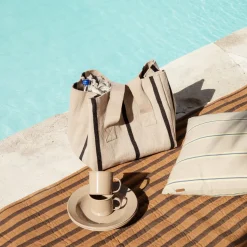 Ferm Living Yard Picnic Bag Taske Sand/Sort