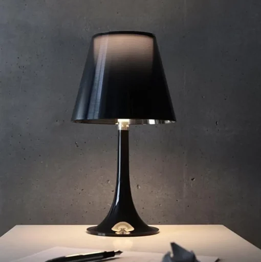 Flos Miss K Bordlampe Transparent