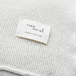 Form & Refine Aymara Plaid Mønster Creme