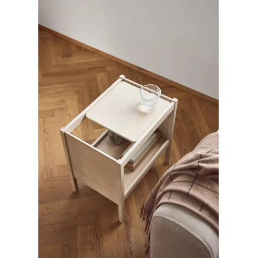Form & Refine Journal Sidebord Hvid Olieret Eg
