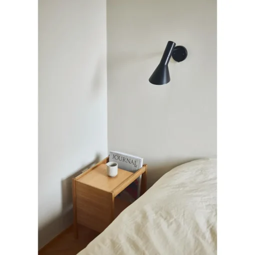 Form & Refine Journal Sidebord Eg