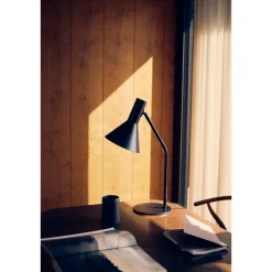 Frandsen Lyss Bordlampe Mat Almond