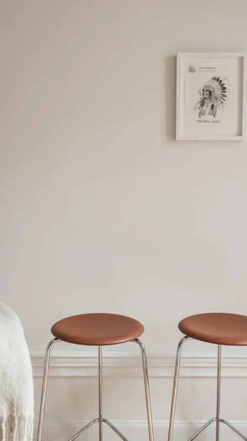 Fritz Hansen High Dot Skammel Walnut