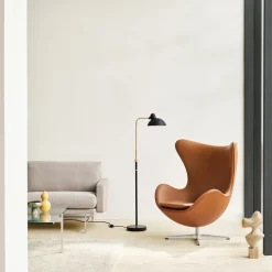 Fritz Hansen KAISER Idell 6580 Gulvlampe Mat Sort/Messing