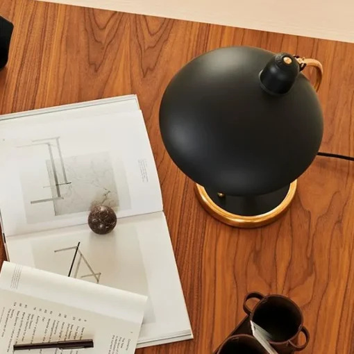 Fritz Hansen Kaiser Idell 6631 Luxus Bordlampe Mat Sort & Messing - Special Edition