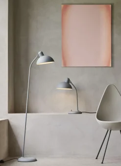 Fritz Hansen Kaiser Idell 6556-T Bordlampe Mat Grå