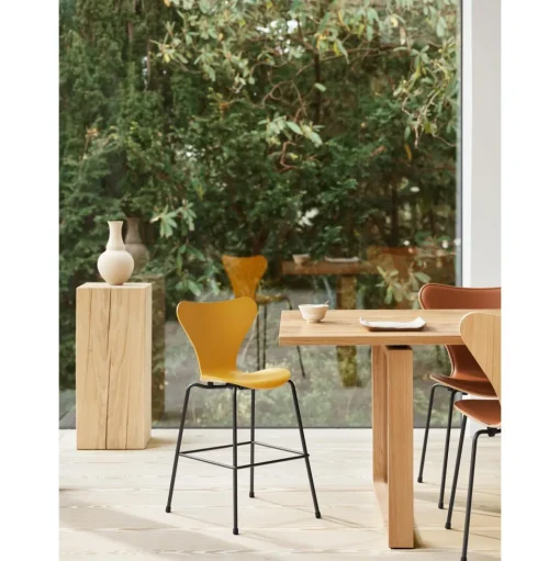 Fritz Hansen Serie 7 Juniorstol Brándt Gul