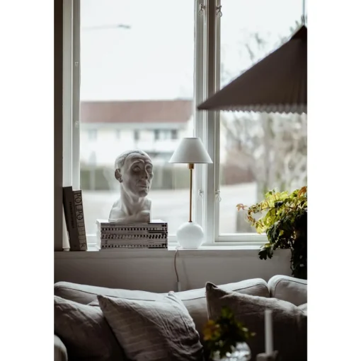 Globen Lighting Iris 20 Bordlampe Hvid