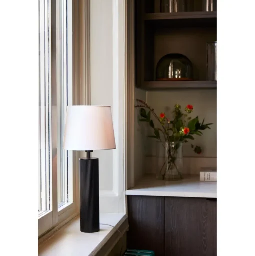 Globen Lighting Rib 8 Bordlampe Base Børstet Messing