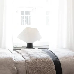 Globen Lighting Tropez Bordlampe Hvid