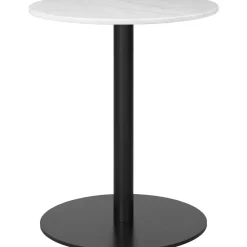 GUBI 1.0 Spisebord RundtØ60 cm M. Sort Base og Hvid Carrara Marmor Top