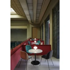 GUBI 1.0 Spisebord RundtØ80 cm M. Sort Base og Sort Marquina Marmor Top