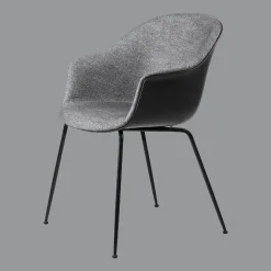 GUBI Bat Spisebordsstol Front Polstret I Plain 0023