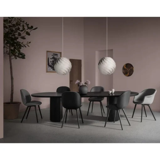 GUBI Bat Spisebordsstol Plastik Ben Velvet 420 Safir Blå