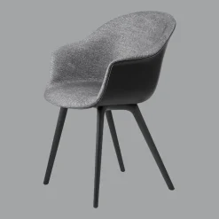 GUBI Bat Spisebordsstol Plastik Ben Front Polstret I Plain 0023