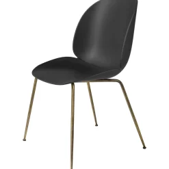 GUBI Beetle Spisebordsstol Conic Base Antik Messing/Sort