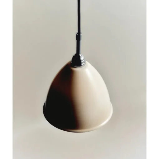 GUBI Bestlite BL9S Pendel Lille Messing og Porcelán