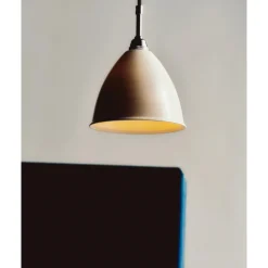GUBI Bestlite BL9S Pendel Lille Messing og Porcelán