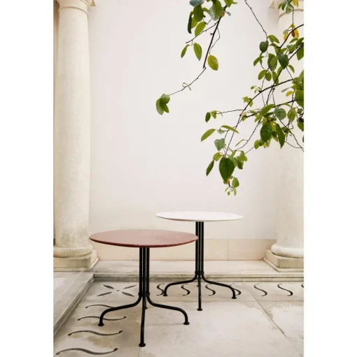 Gubi Carmel Bistro Cafébord 75x75 Mat Sort/Rock Red