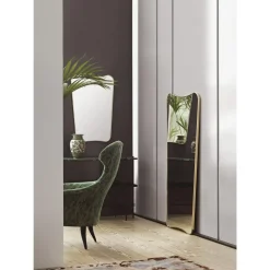 GUBI F.A. 33 Vágspejl 70 x 146 cm Poleret Messing