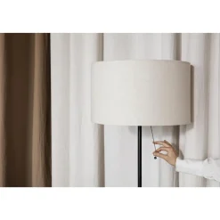 GUBI Gravity Gulvlampe Grå Marmor og Hvid Skárm Stor