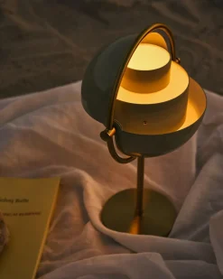 Gubi Multi-Lite Transportabel Lampe Pastel Gray