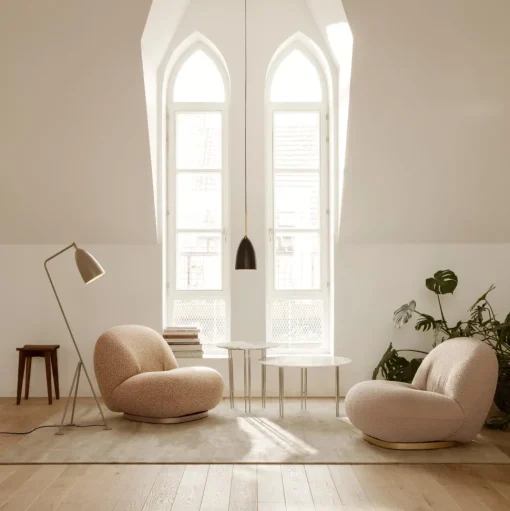 GUBI Pacha Lánestol Dora Boucle 0001 Med Base I Perle Guld