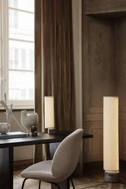 GUBI Unbound Bordlampe Kanvas