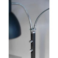 Halo Design Hudson Gulvlampe 2-arme Sort
