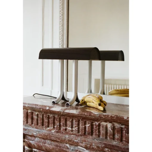 HAY Anagram Bordlampe Iron Black