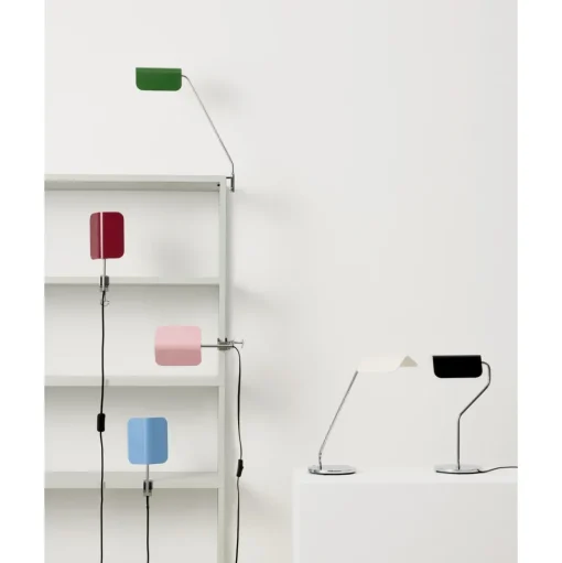 HAY Apex Bordlampe med Fod Oyster White