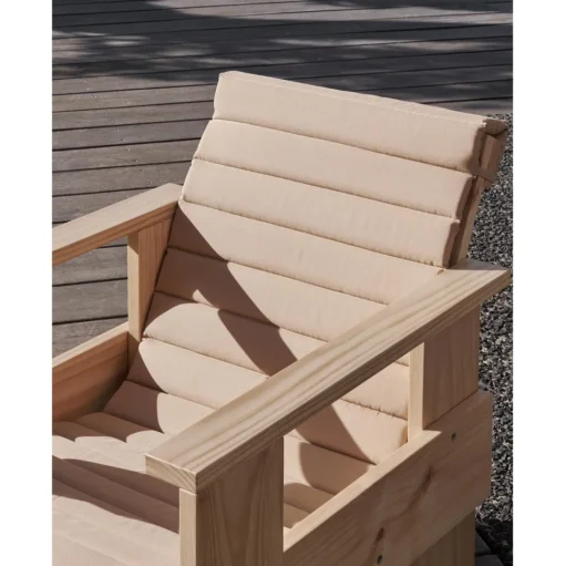 HAY Crate Lánestol Lakeret Fyrretrá